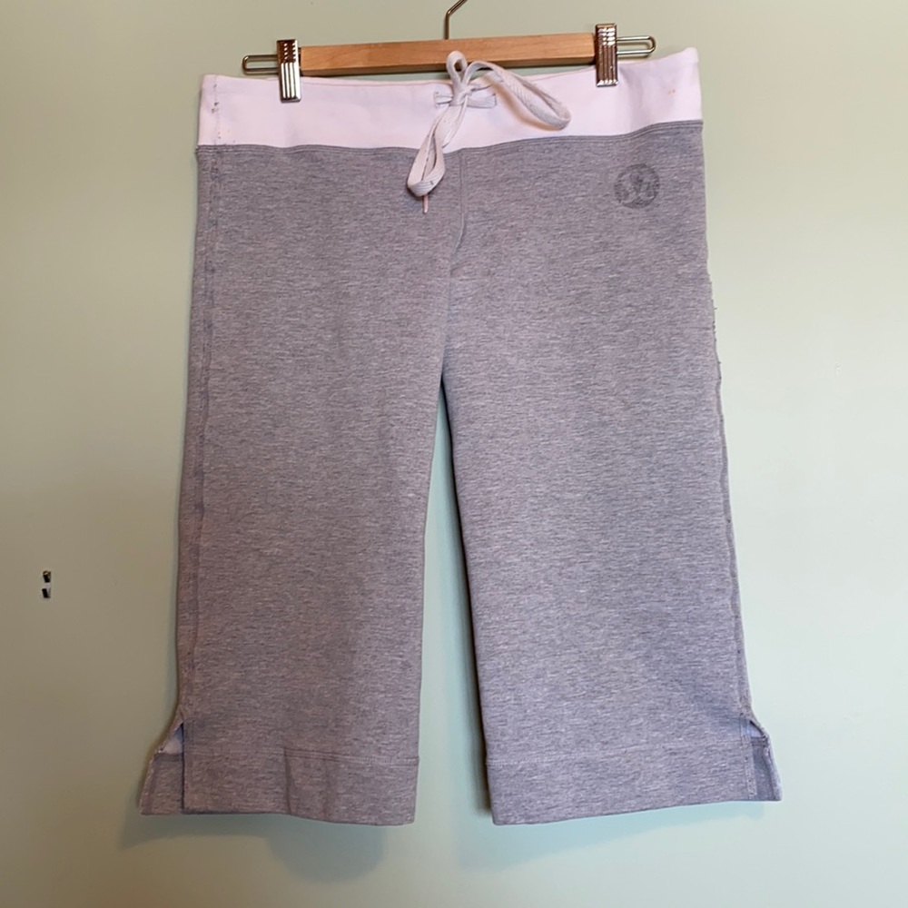Lululemon knee shorts
